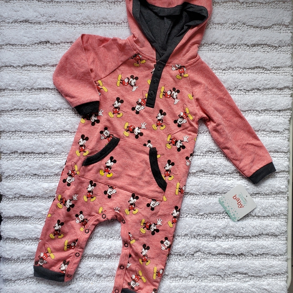 Baby boy mickey mouse bodysuit